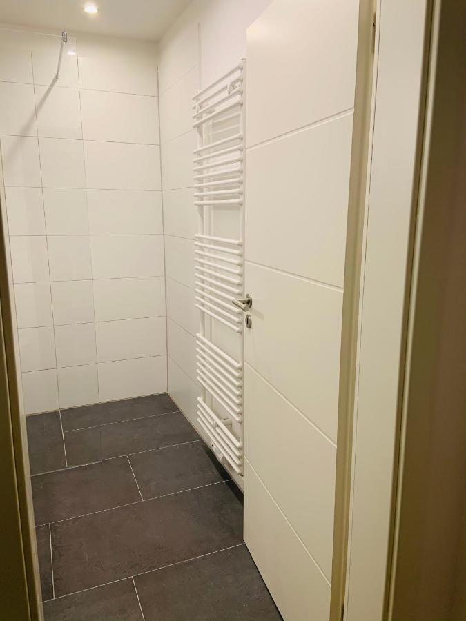 Neues, Ruhiges Apartment Nordic In Duesseldorf-Nord Eksteriør bilde